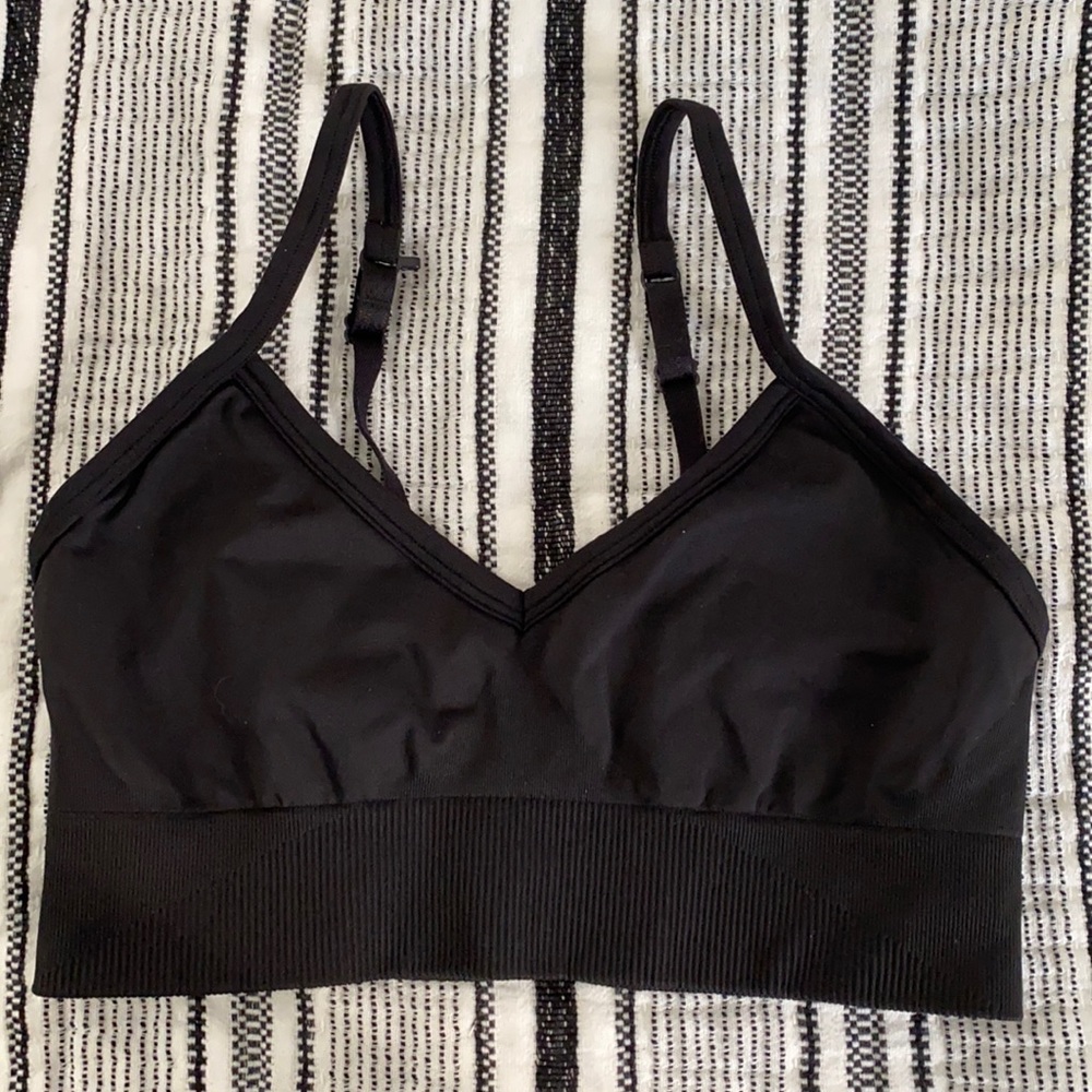Lululemon Ebb to Street Bra